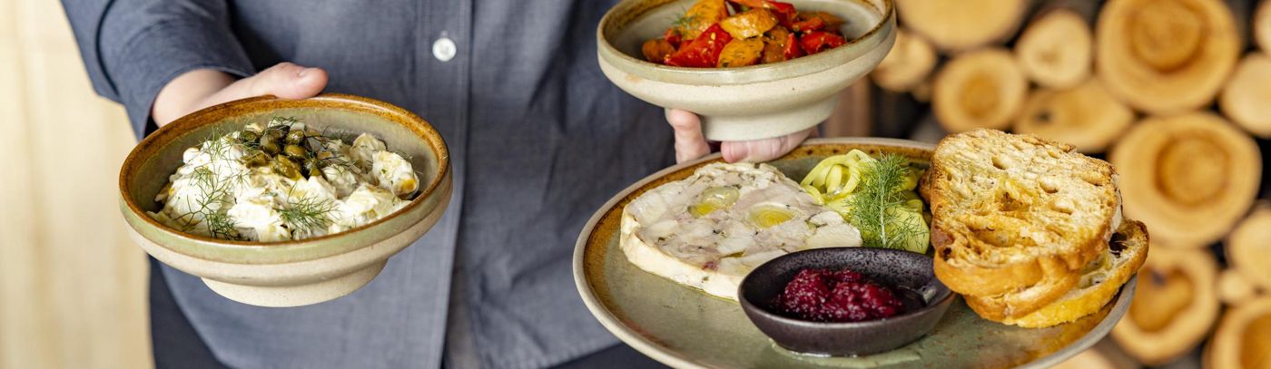 Pinot Lovers Road Trip