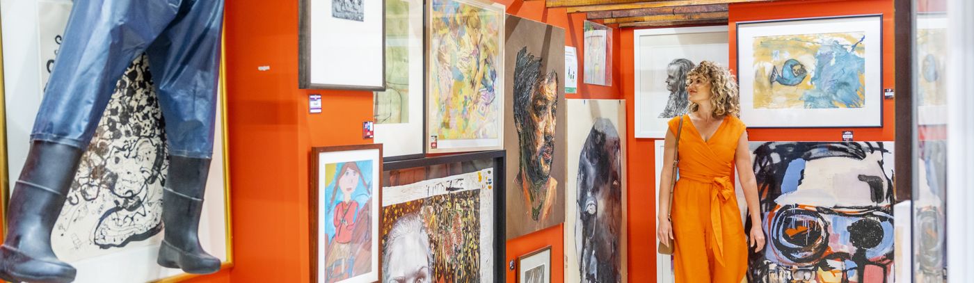 Salvador Dali & the Singapore Circus