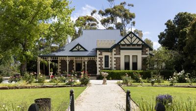 Introducing The Lodge at Seppeltsfield